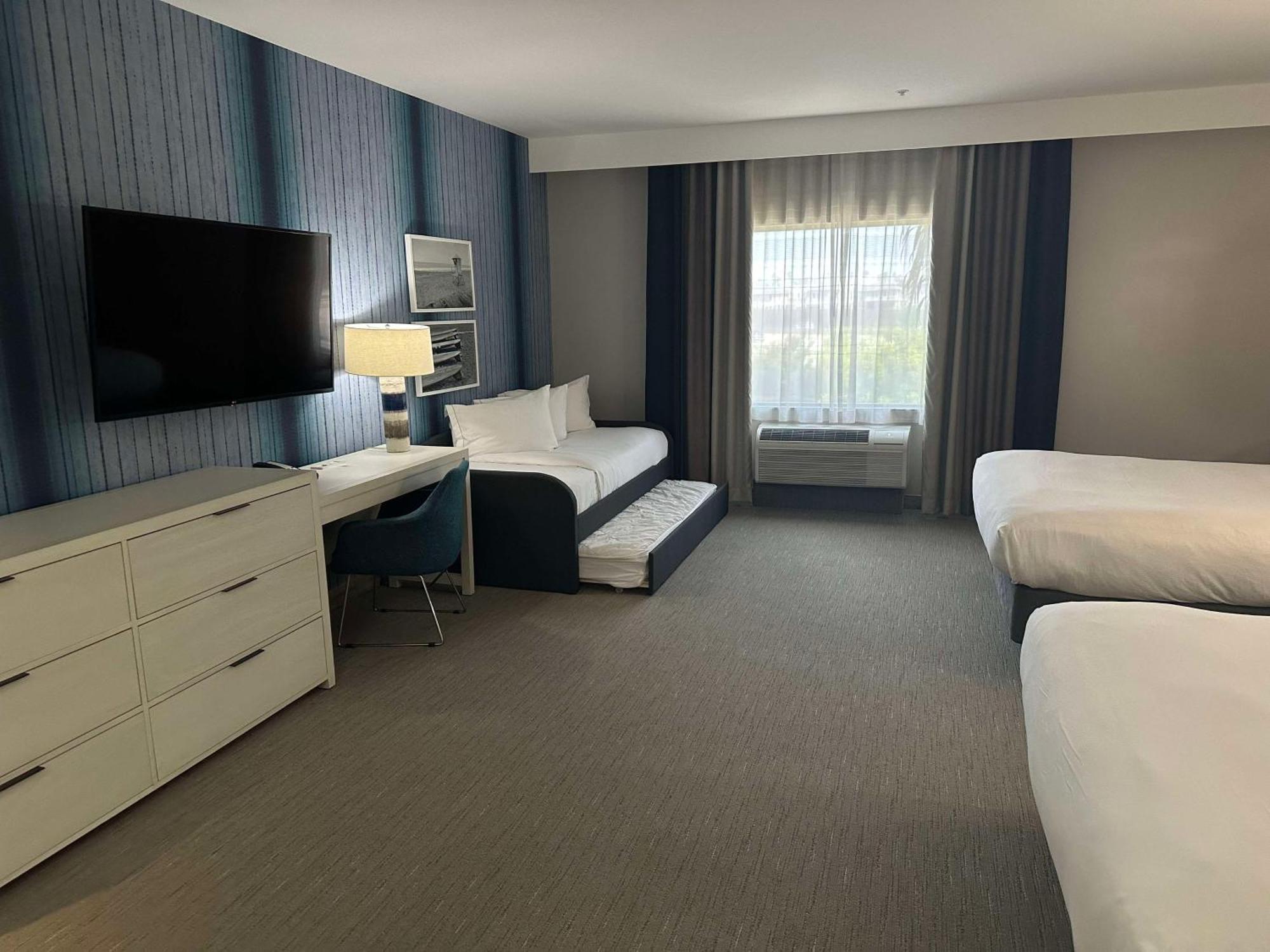 Suncoast Hotel Anaheim, Tapestry Collection By Hilton Bagian luar foto